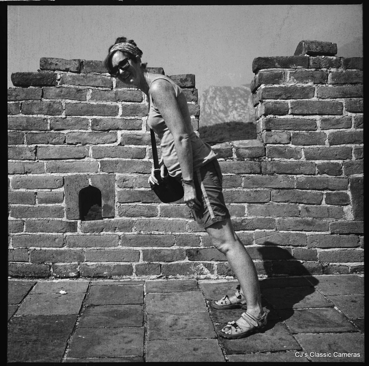 click image for photos Rolleiflex 2.8F