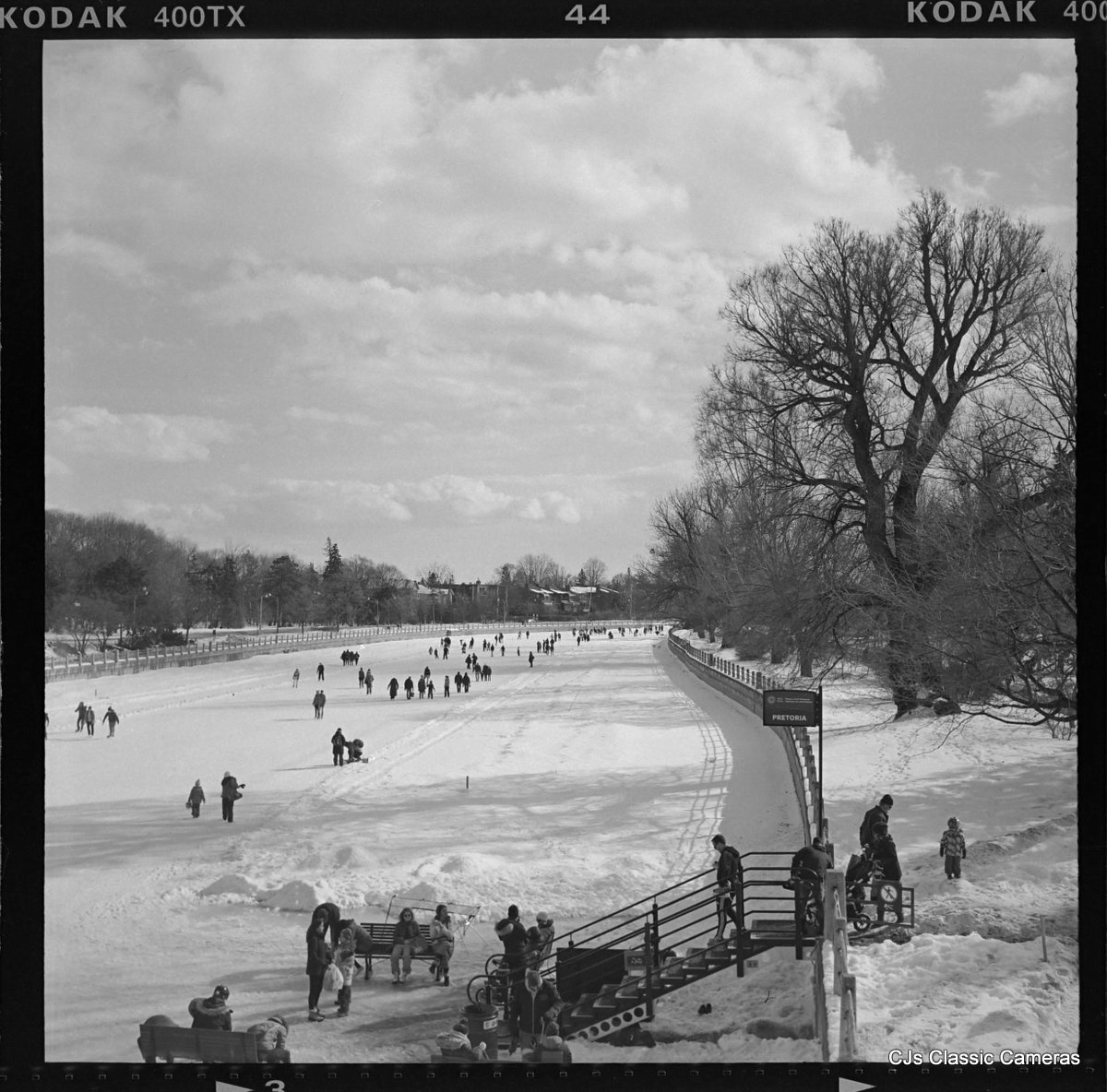 click image for photos Agfa Super Isolette