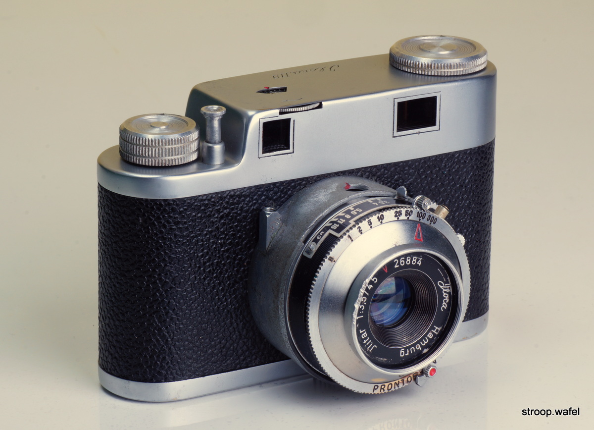 ILoca VEROフィルムカメラ　アンティーク Iloca II & IIa cameras