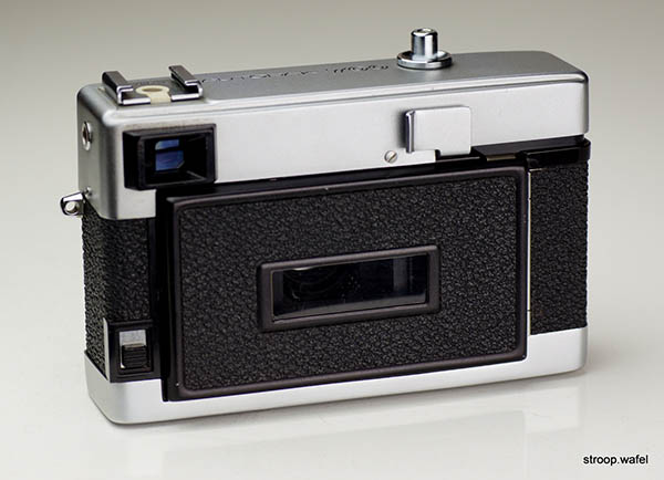 Minolta Autopak 700 photo