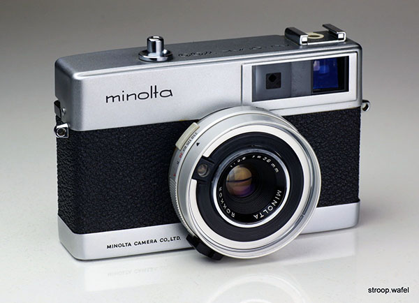 Minolta Autopak 700 photo