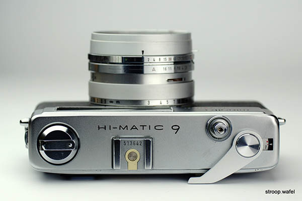 Minolta Hi-Matic 9 photo
