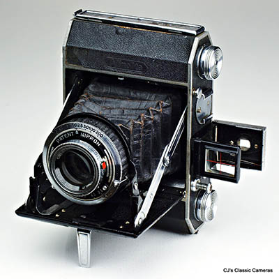 Minolta Semi camera photo