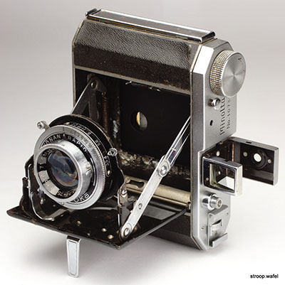 Minolta Semi model IIIa camera photo