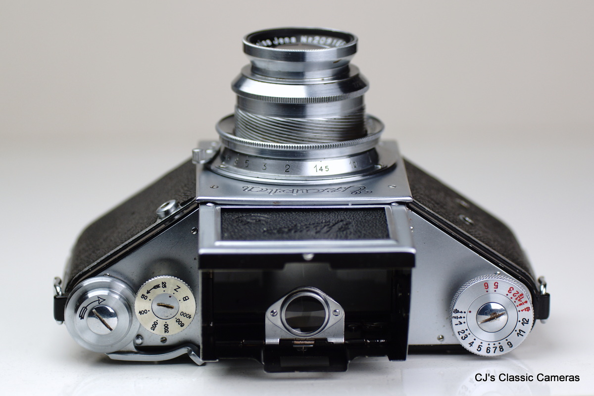 Exakta Camera Ihagee Exakta A Type 1 With Lens Tessar F/2.8-75mm 