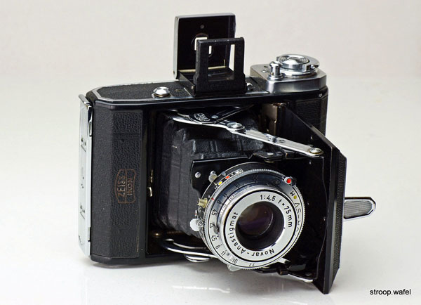 Zeiss Ikon Ikonta 521 photo