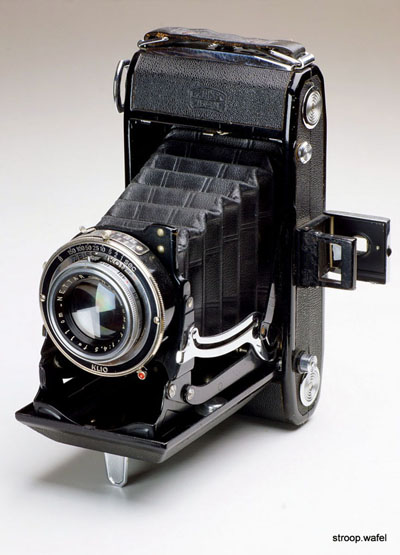 Zeiss Ikon Nettar 515/2 photo